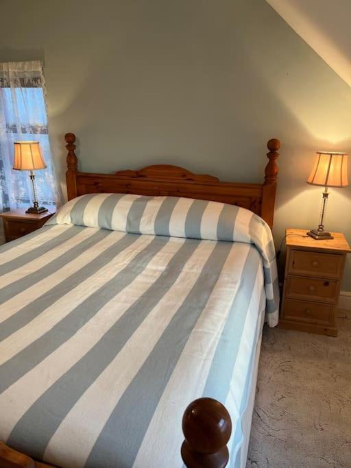 Seaview Kerry Bed And Breakfast Cahersiveen Exteriör bild